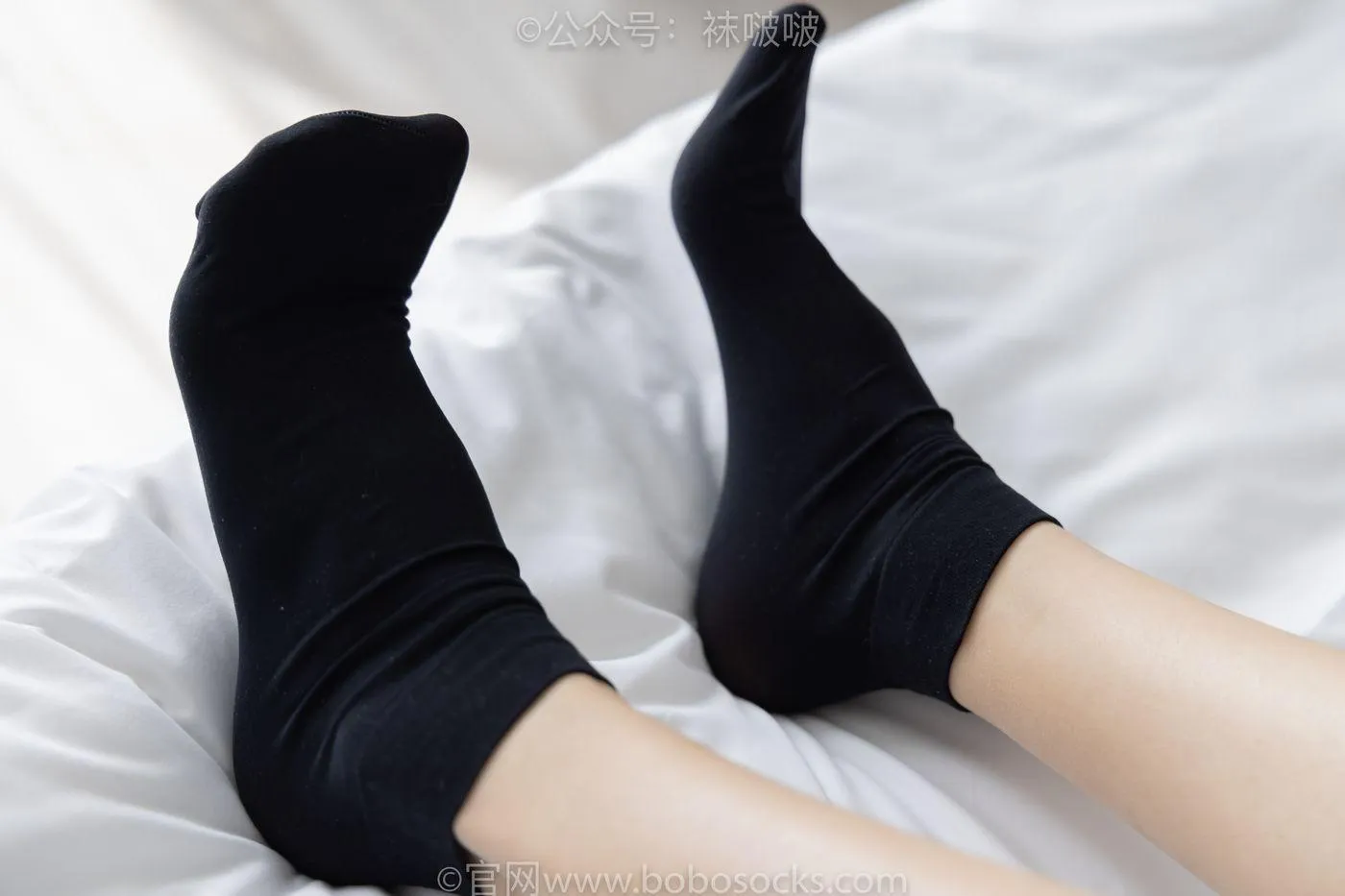 [BoBoSocks袜啵啵]NO.033 稚予-贝壳头、天鹅绒黑袜、天鹅绒白袜 [154P]插图5